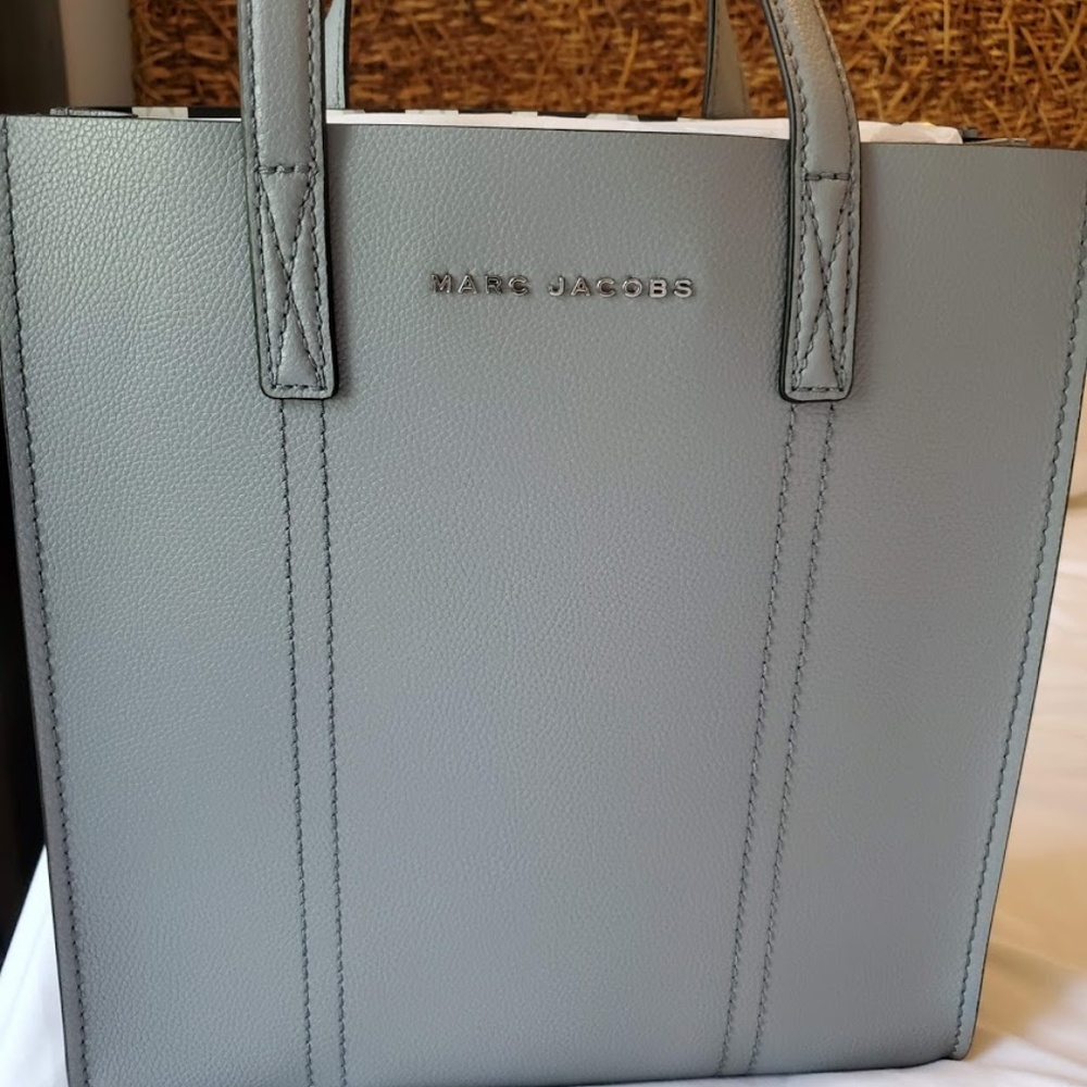 🔥👑🔥 NWT Authentic Marc Jacobs Repeat Tote